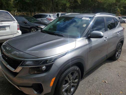 2023 Kia Seltos S