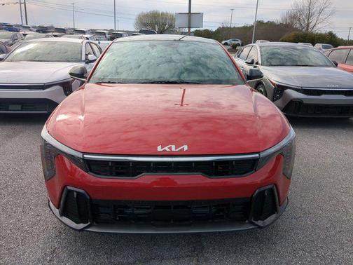 2025 Kia K4 GT-Line Turbo