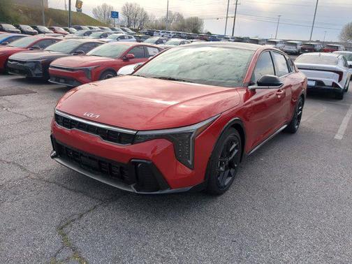 2025 Kia K4 GT-Line Turbo