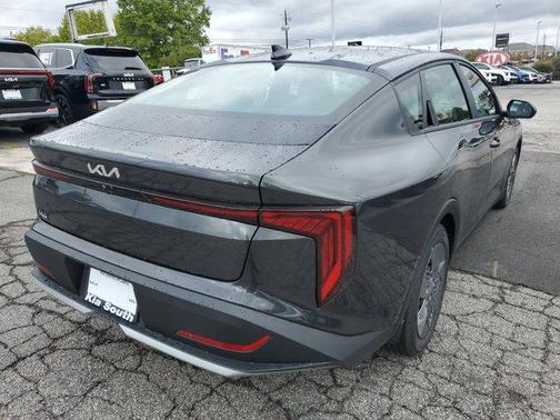 2025 Kia K4 LX