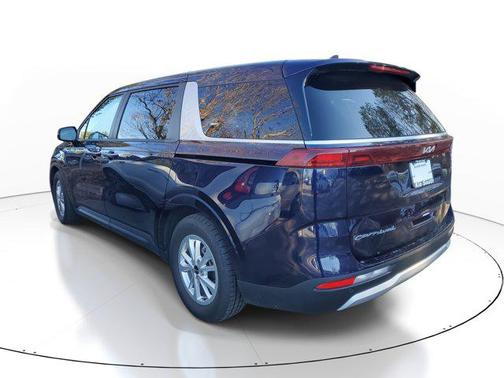 2022 Kia Carnival LXS