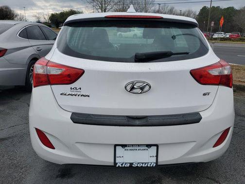 2016 Hyundai Elantra GT Base