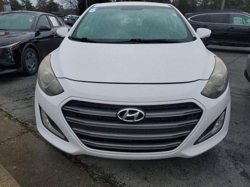 2016 Hyundai Elantra GT Base