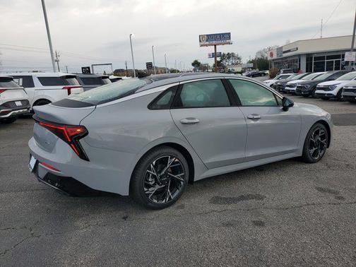 2025 Kia K5 GT-Line
