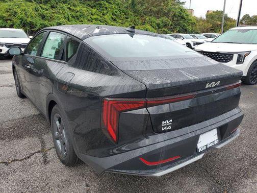 2025 Kia K4 LX