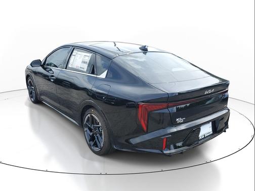 Aurora Black 2026 Kia K4 GT-Line