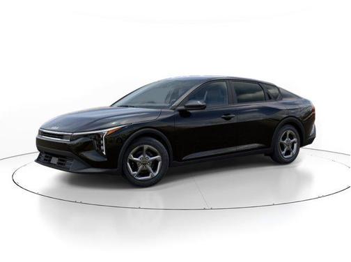 Aurora Black Pearl 2026 Kia K4 LXS