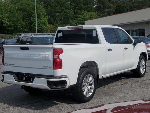 2022 Chevrolet Silverado 1500 Custom