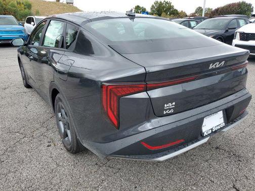 2025 Kia K4 LX