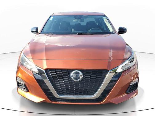 2021 Nissan Altima SR VC-Turbo FWD