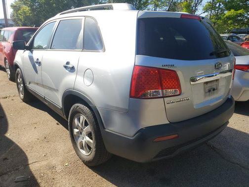 2011 Kia Sorento LX