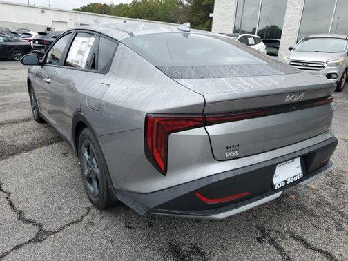 2025 Kia K4 LX