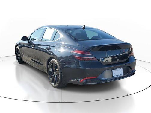 2023 Genesis G70 2.0T RWD