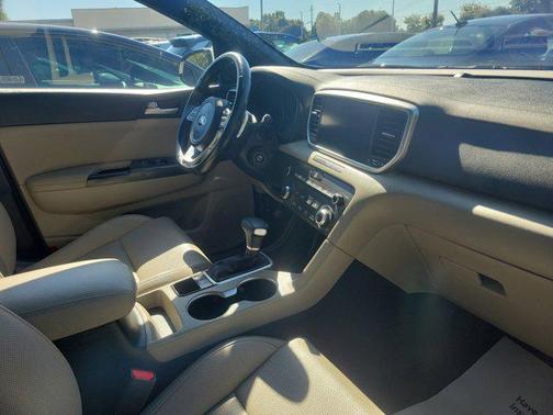 2022 Kia Sportage S