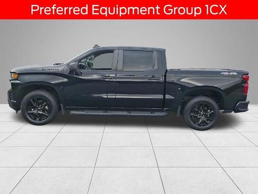 2021 Chevrolet Silverado 1500 CUSTOM