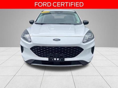 OXFORD WHITE 2022 Ford Escape SE