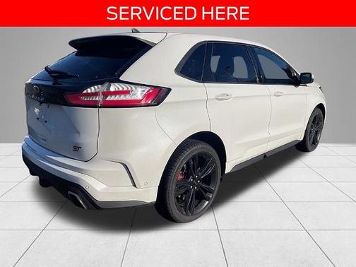 2021 Ford Edge ST