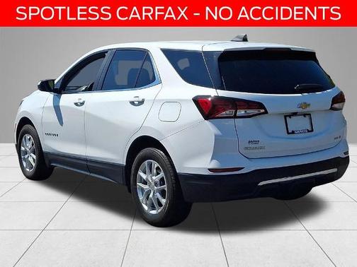 Summit White 2024 Chevrolet Equinox LT