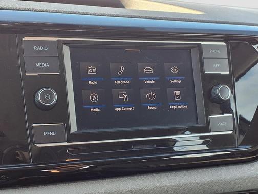 2024 Volkswagen Taos 1.5T S