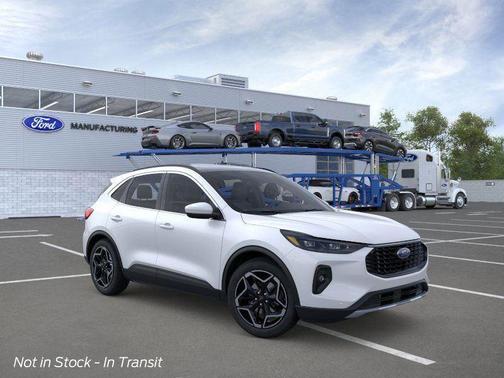 2026 Ford Escape Platinum