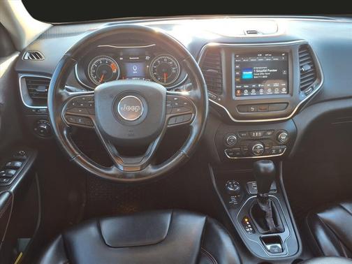 2020 Jeep Cherokee Trailhawk