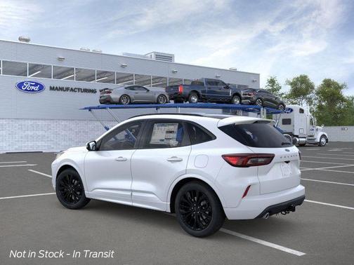 2026 Ford Escape ST-Line Elite