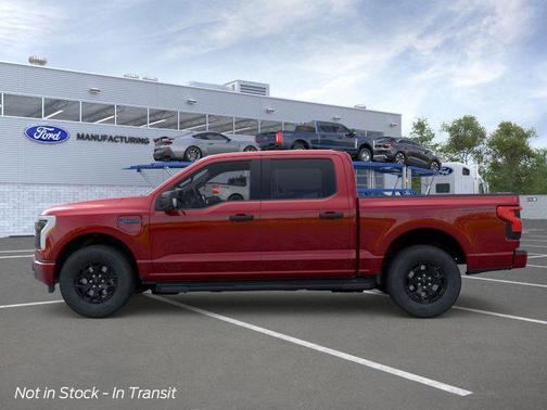 2025 Ford F-150 Lightning XLT