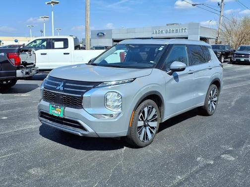 2025 Mitsubishi Outlander SEL