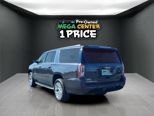 2016 GMC Yukon XL SLT