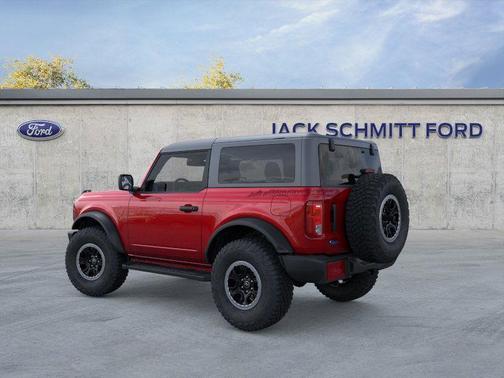 2025 Ford Bronco Base