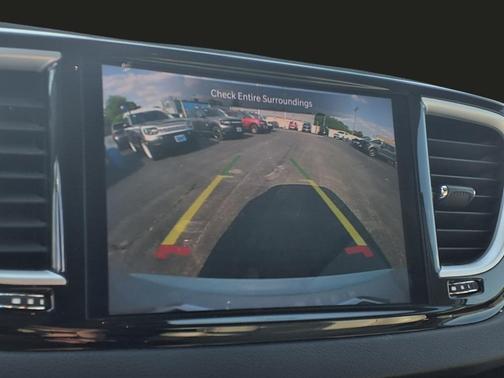 2021 Chrysler Pacifica Touring-L