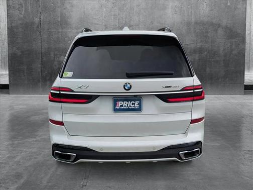 2023 BMW X7 xDrive40i
