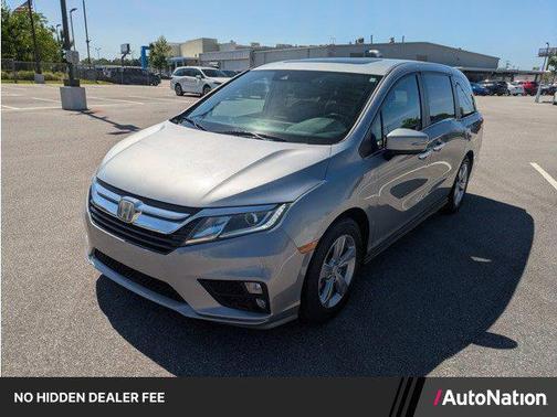 Silver/Gray 2018 Honda Odyssey EX-L