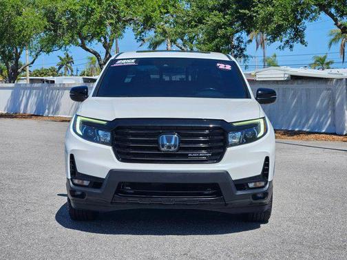 Platinum White Pearl 2022 Honda Ridgeline Black