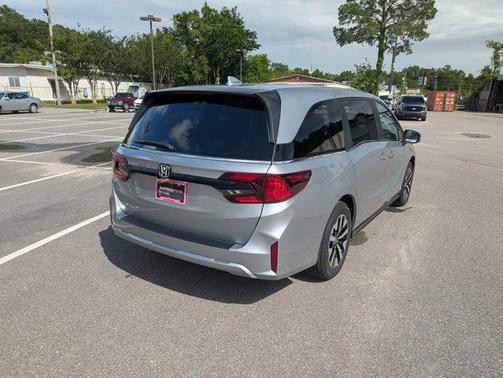 Solar Silver Metallic 2026 Honda Odyssey EX-L