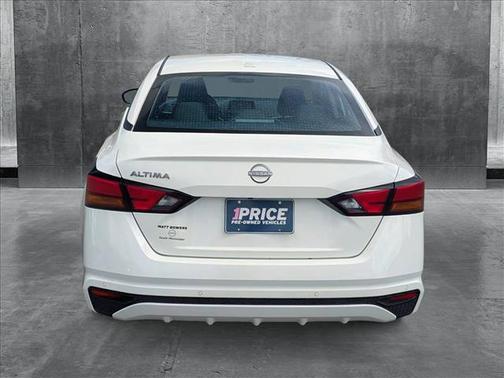 2025 Nissan Altima S FWD
