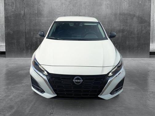 2025 Nissan Altima S FWD