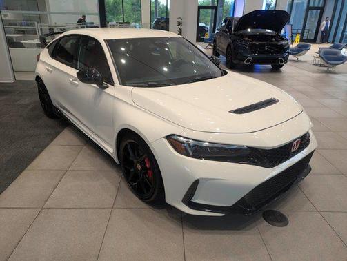 Championship White 2026 Honda Civic Type R Manual