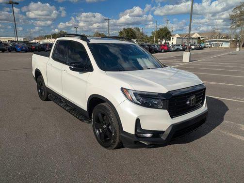 2023 Honda Ridgeline Black