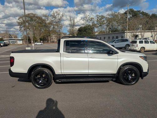 2023 Honda Ridgeline Black