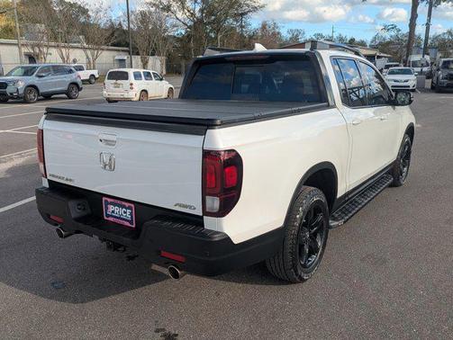 2023 Honda Ridgeline Black