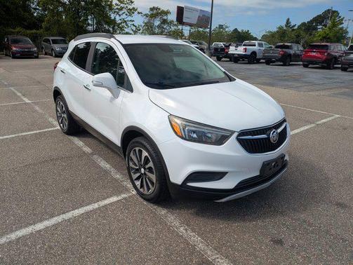 Summit White 2017 Buick Encore Preferred