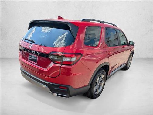 Radiant Red Metallic II 2026 Honda Pilot EX-L