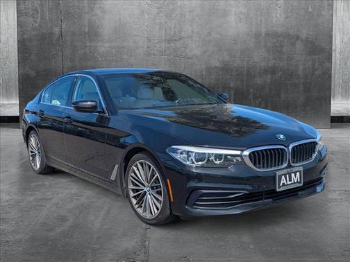 2019 BMW 530 530i