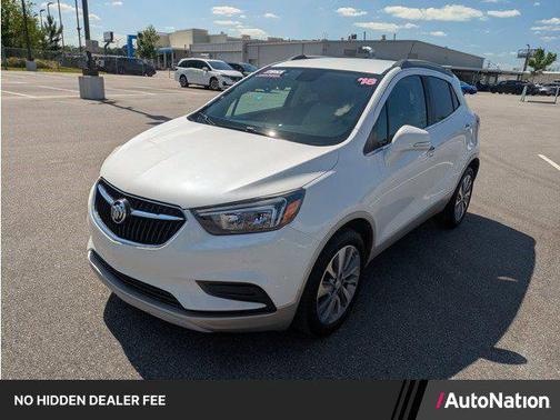 White Frost Tricoat 2018 Buick Encore Preferred