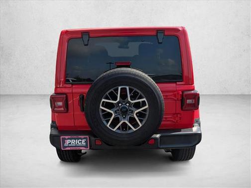 2024 Jeep Wrangler 4-Door Sahara 4x4