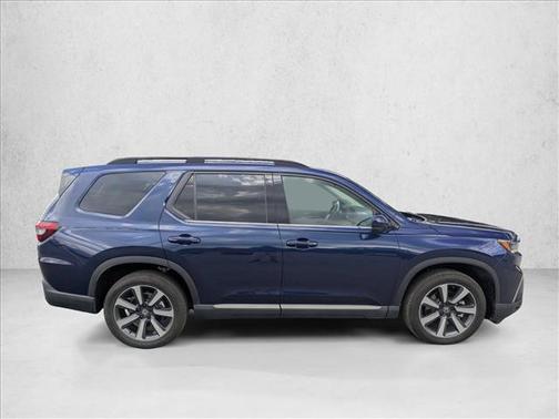 2024 Honda Pilot Touring 8-Passenger