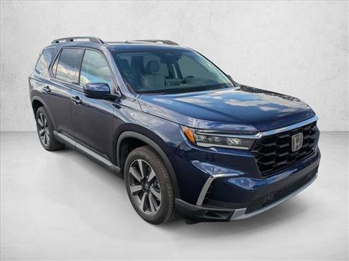 2024 Honda Pilot Touring 8-Passenger