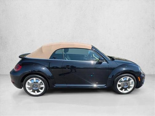 2019 Volkswagen Beetle 2.0T SE