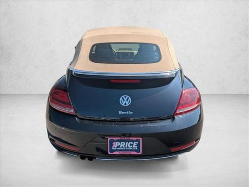 2019 Volkswagen Beetle 2.0T SE